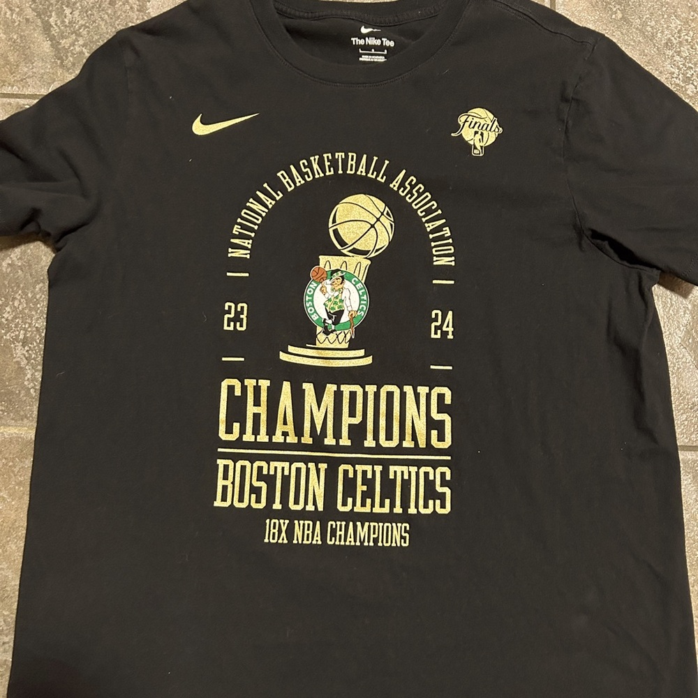 Boston Celtics Nike shirt